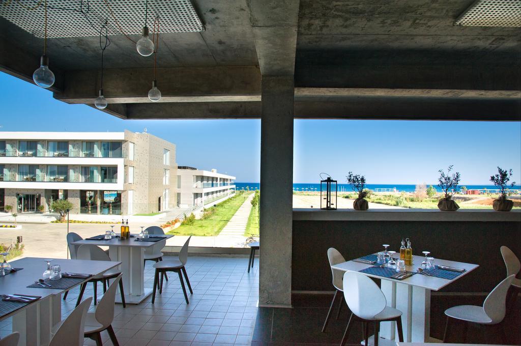 Buca Beach Resort Messini Exterior photo