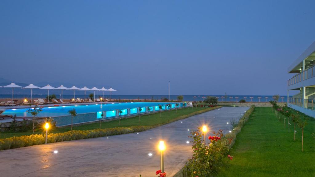 Buca Beach Resort Messini Exterior photo